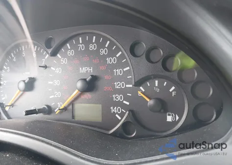 2001 Ford Focus Zx3 from USA, damaged, VIN 3FAFP31331R104439